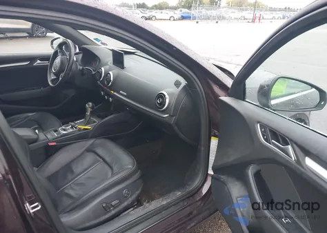 2015 Audi A3 2.0T Premium z USA, uszkodzony, nr VIN WAUEFGFF4F1026979